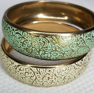 Brass Tone Green and Cream Enamel Bangle